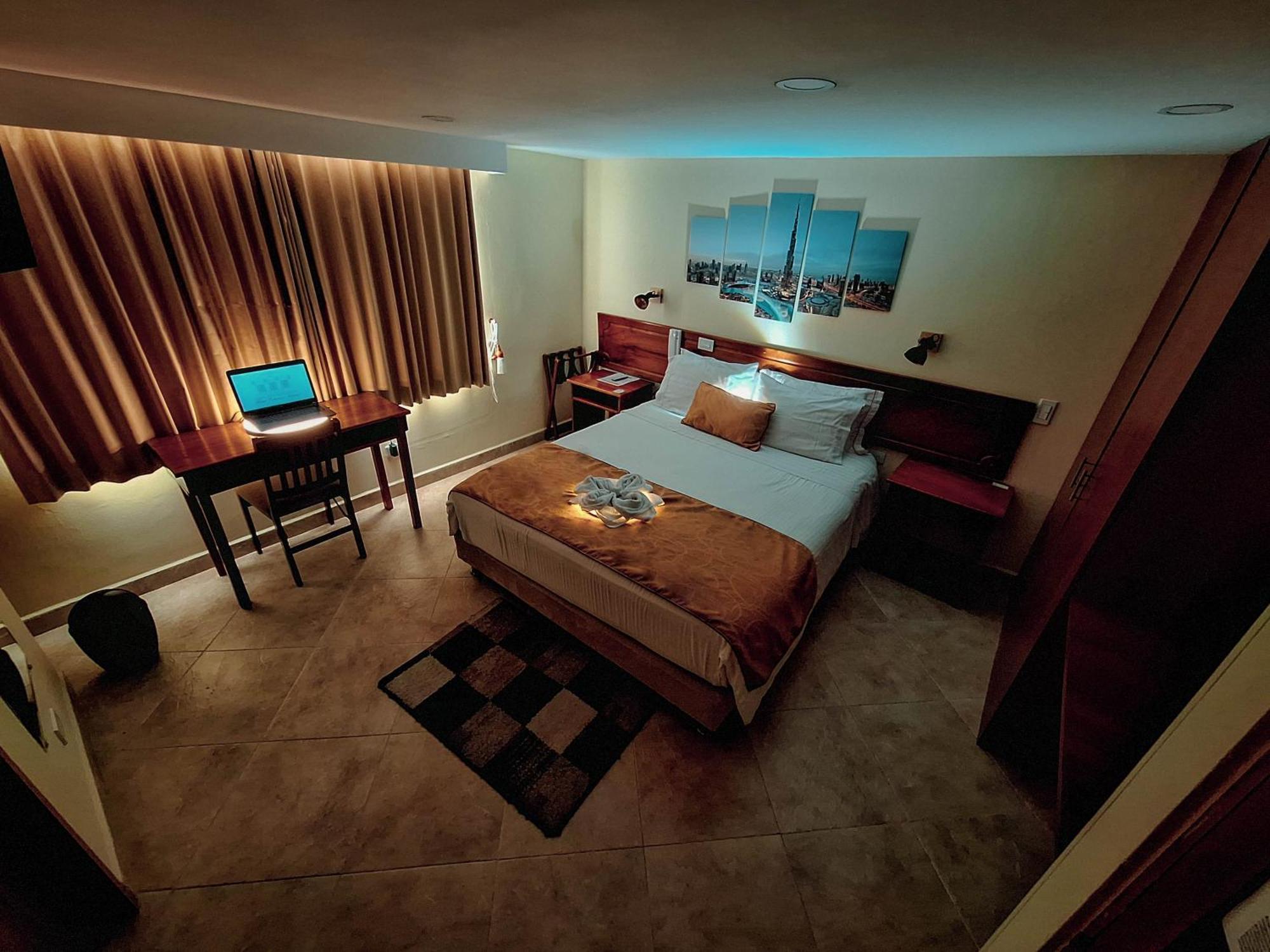 Hotel Estacion Sabana Zipaquirá Екстериор снимка